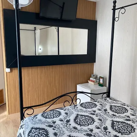 Charme Da Graca - 招待所 3*